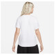 Nike Γυναικεία κοντομάνικη μπλούζα Sportswear Club Essentials Nike Γυναικεία κοντομάνικη μπλούζα Sportswear Club Essentials